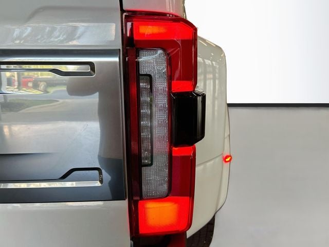 2024 Ford F-450SD Platinum DRW