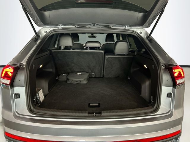 2023 Volkswagen Atlas Cross Sport 2.0T SE