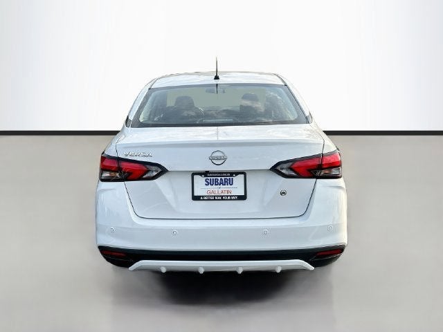 2024 Nissan Versa 1.6 S
