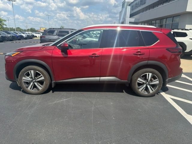 2025 Nissan Rogue SL