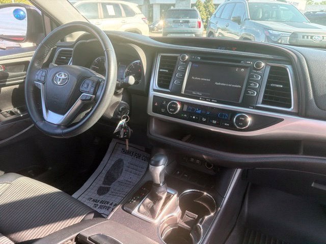 2017 Toyota Highlander LE Plus