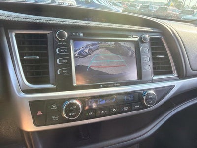 2017 Toyota Highlander LE Plus