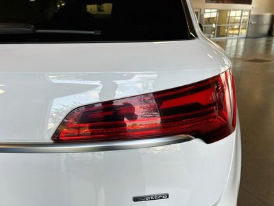 2022 Audi Q5 45 S line Premium quattro
