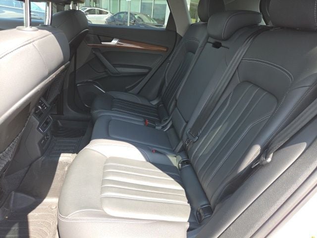 2022 Audi Q5 45 S line Premium quattro