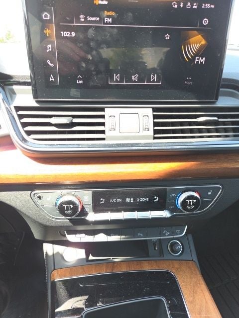 2022 Audi Q5 45 S line Premium quattro