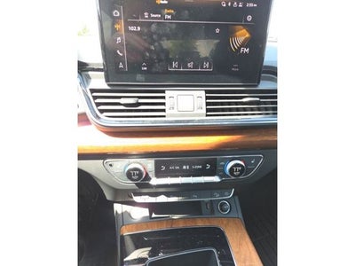 2022 Audi Q5 45 S line Premium quattro