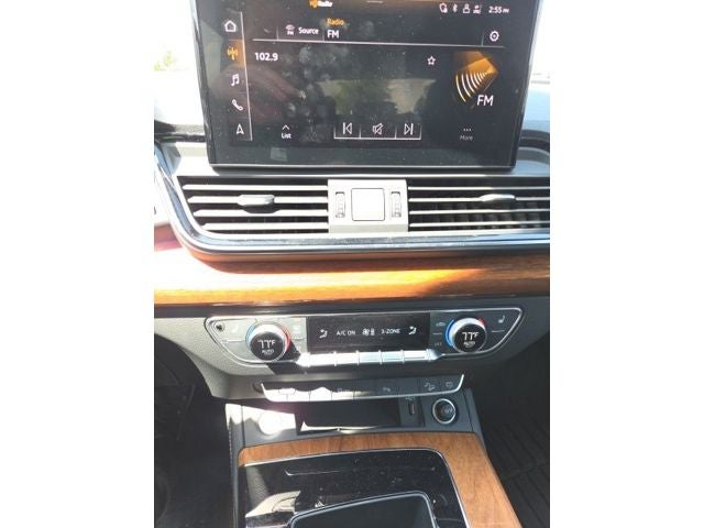 2022 Audi Q5 45 S line Premium quattro