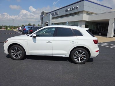 2022 Audi Q5 45 S line Premium quattro