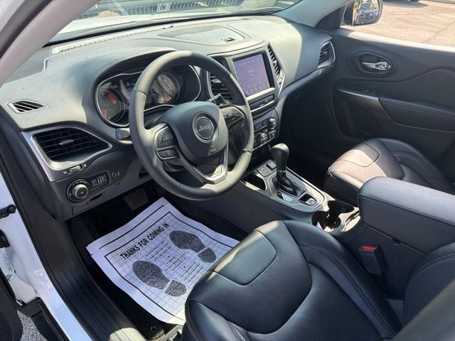 2022 Jeep Cherokee Latitude Lux