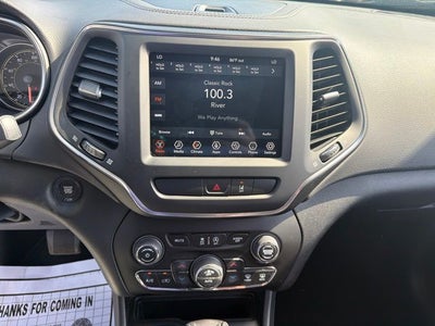 2022 Jeep Cherokee Latitude Lux