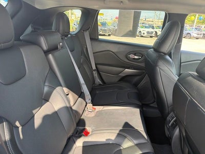 2022 Jeep Cherokee Latitude Lux