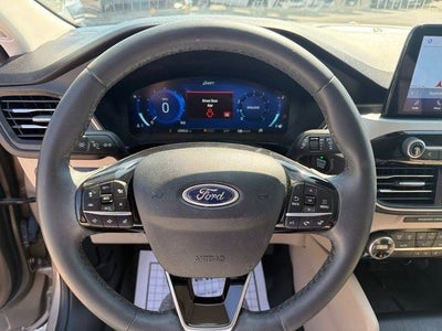 2021 Ford Escape SEL
