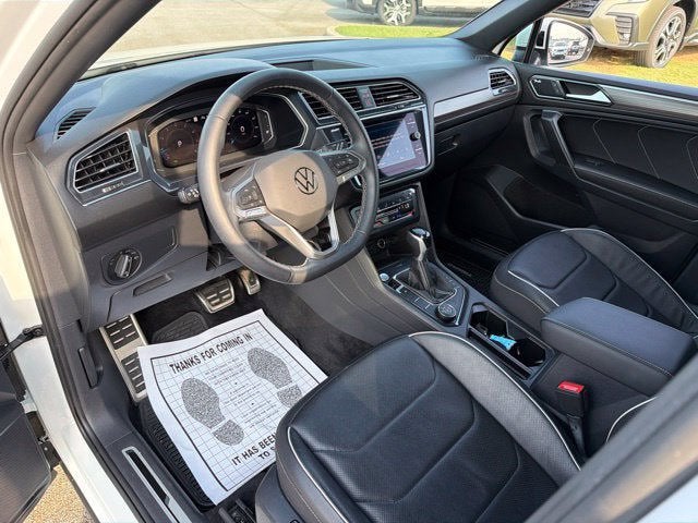 2023 Volkswagen Tiguan 2.0T SEL R-Line