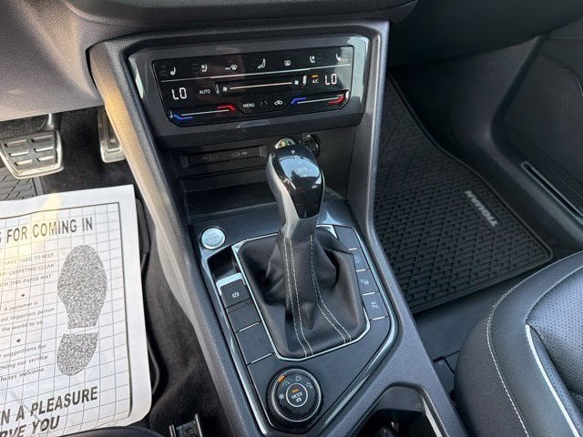 2023 Volkswagen Tiguan 2.0T SEL R-Line