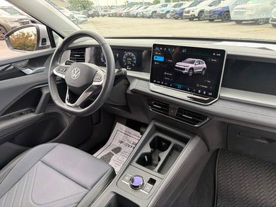 2025 Volkswagen Tiguan 2.0T SE