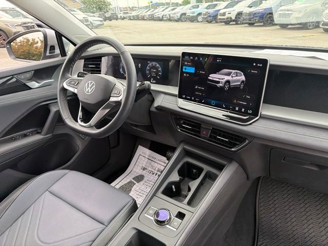 2025 Volkswagen Tiguan 2.0T SE