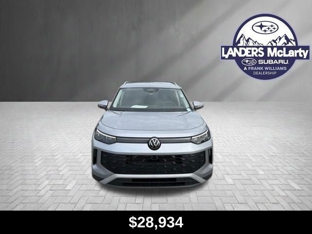 2025 Volkswagen Tiguan 2.0T SE