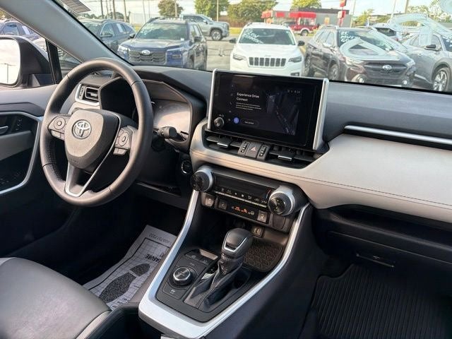 2023 Toyota RAV4 Hybrid XLE Premium
