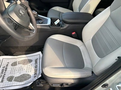 2023 Toyota RAV4 Hybrid XLE Premium