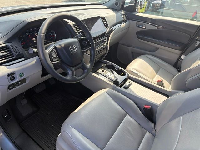 2019 Honda Pilot Touring 8 Passenger