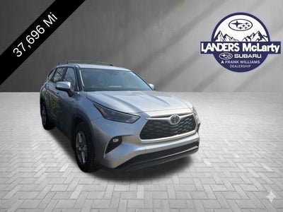 2023 Toyota Highlander LE