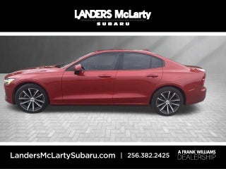 2021 Volvo S60 T5 Momentum