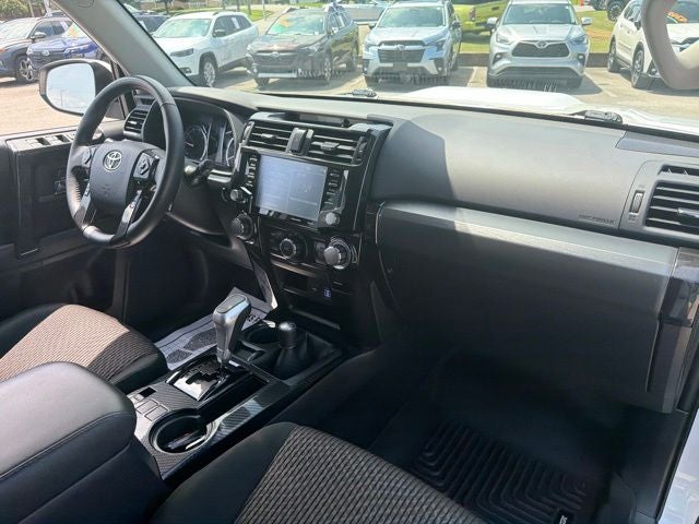 2024 Toyota 4Runner TRD Off-Road