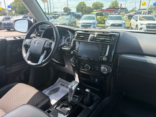 2024 Toyota 4Runner TRD Off-Road