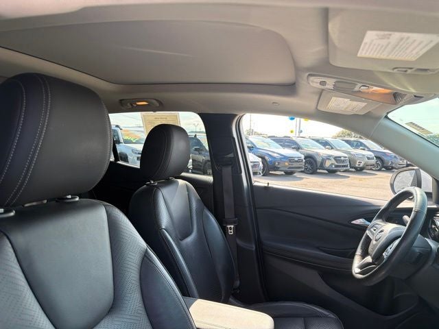2022 Buick Encore GX Essence