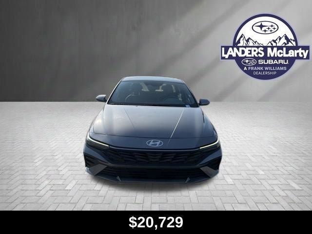2025 Hyundai Elantra SEL Convenience
