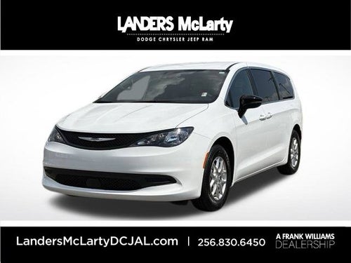 2026 Chrysler Voyager LX