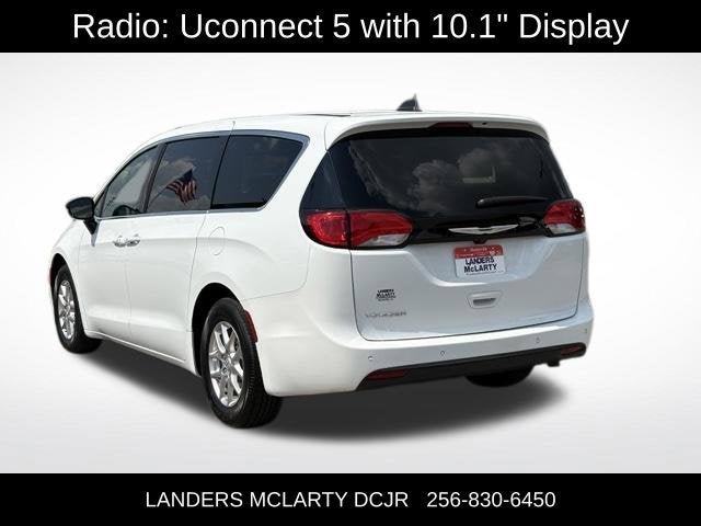 2026 Chrysler Voyager LX