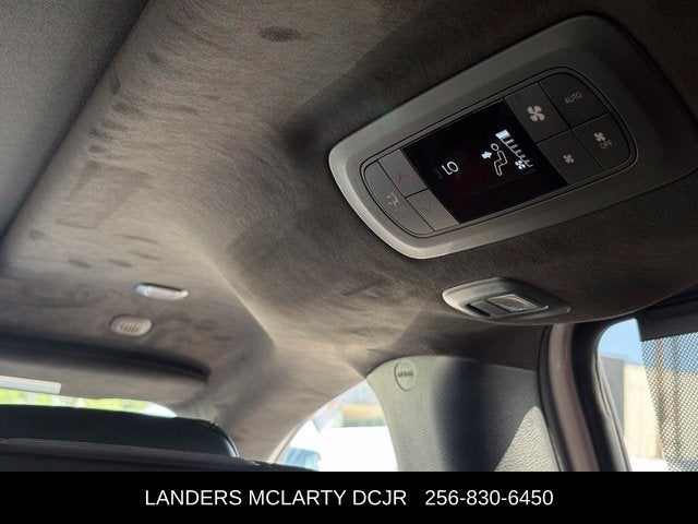 2027 Chrysler Pacifica Pinnacle