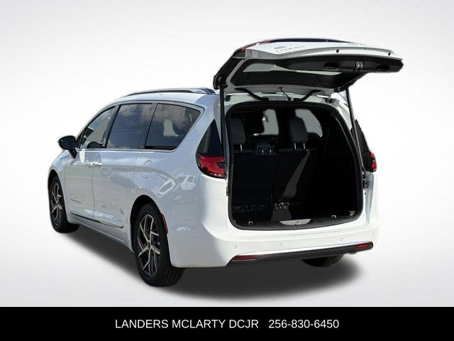 2027 Chrysler Pacifica Pinnacle