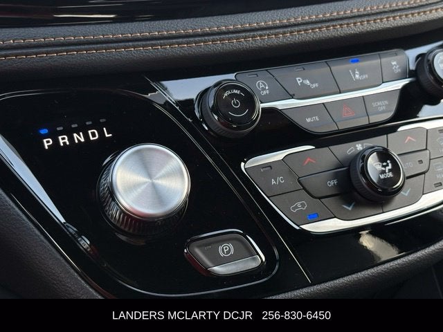 2027 Chrysler Pacifica Pinnacle
