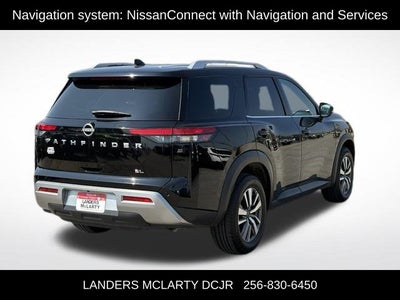2025 Nissan Pathfinder SL