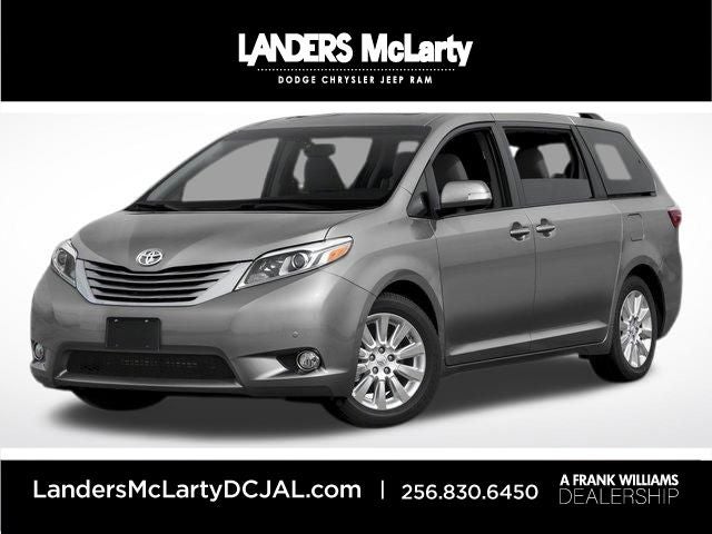 2017 Toyota Sienna XLE 8 Passenger