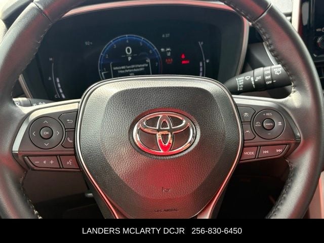 2025 Toyota Corolla Cross XLE